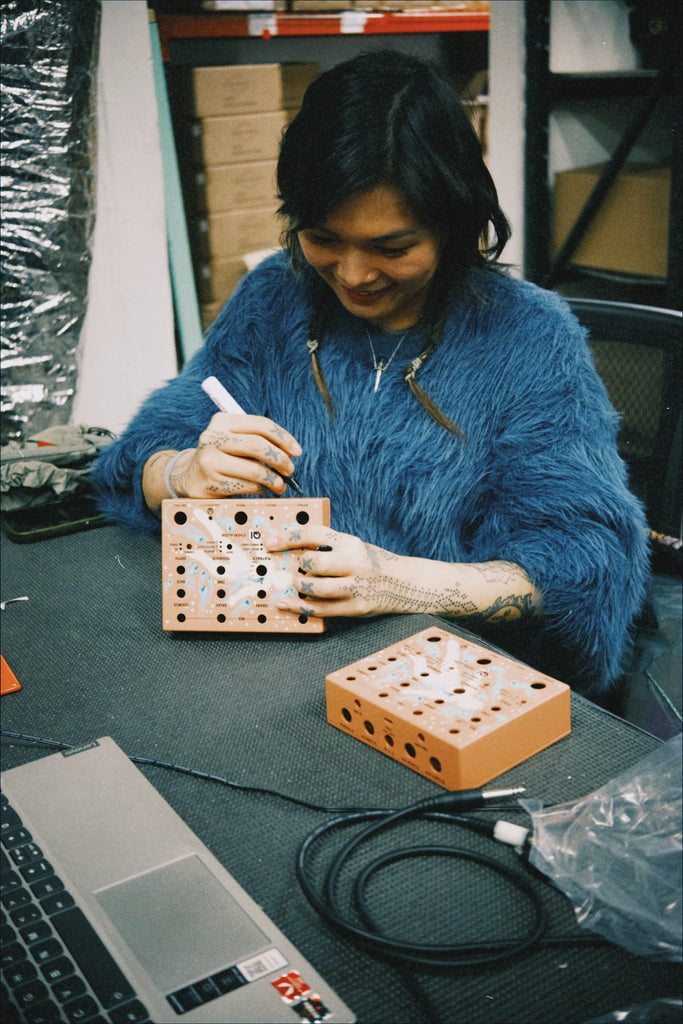 SIGNED Qi Etherealizer Pedal by Walrus Audio – Yvette Young SIGNED Qi Etherealizer Pedal by Walrus Audio – Yvette Young